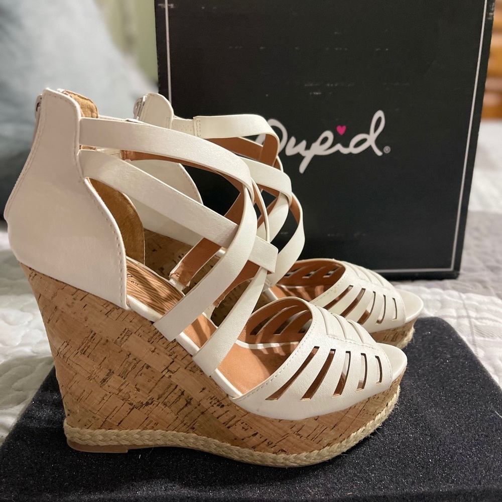 Sandals wedge